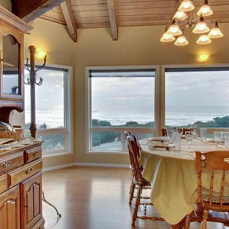 The Yaquina House Villa Newport Exterior photo